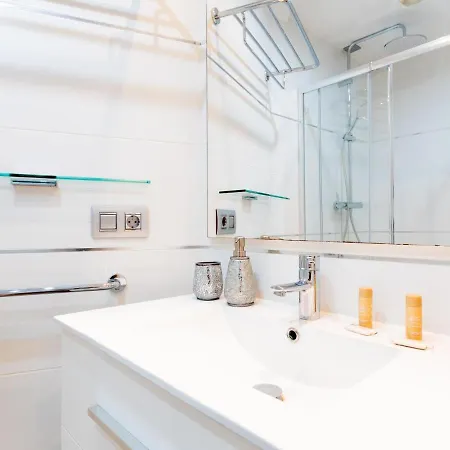 512 La Morera Blanca Luxuri Apartment *